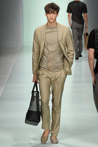 Look 19